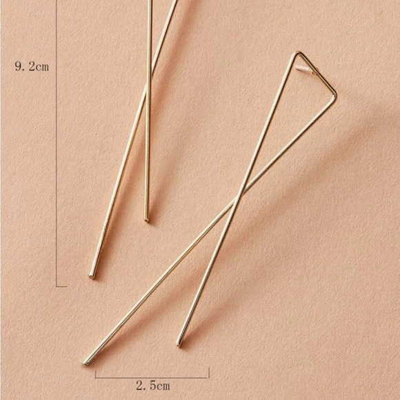 Gold Geo Long Bar Earrings Brand New! - Picture 5 of 6